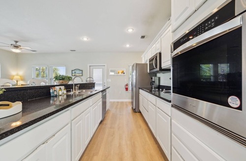 Indian Pass House | Private Pool! Fenced Yard! Porches with Gulf Views!
