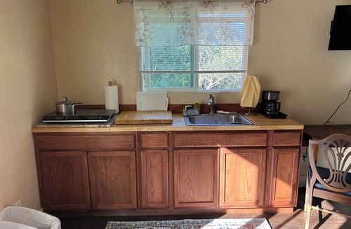 Prunedale Apartment | Quiet Country 1-bedroom apartment in Royal Oaks with beautiful views