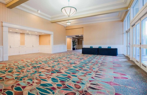 Port Canaveral Resort | Radisson Resort at the Port