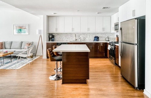 Glendale Apartment | Refined 1BR in Glendale with Tons of Amenities