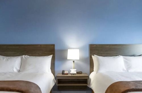 Redding Hotel | Relaxing 3-Room Home by I-5 with Easy Access to Turtle Bay