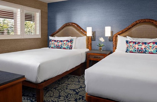 Crown Point Hotel | Relaxing Bayfront Double Suite | Catamaran Hotel & Spa | 2 units