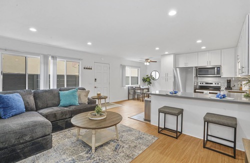 Ocean Beach Apartment | Remodeled & Spacious! It’s Beautiful!