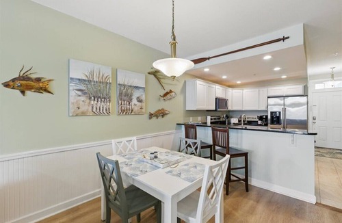Steinhatchee Condo | Remodeled! Waterfront, Rivers Edge Condo #1C-Bldg 1 *DOCK w/ASSIGNED BOAT SLIP!