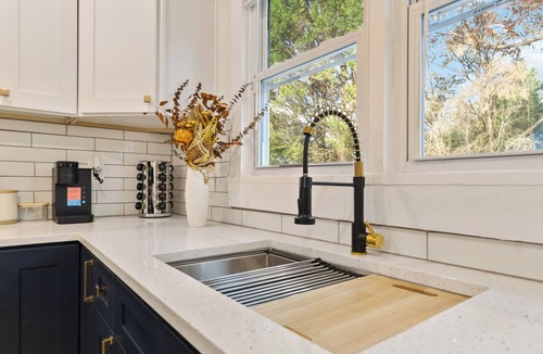 Gastonia House | Renovated 2BR/2BA Cottage retreat in Gastonia with Charlotte access Pet-friendly