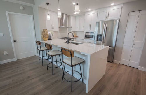 Cortez Hill Condo | Renovated Ocean, Bay and City View-2 Bed, 2 Bath Condo in Little Italy