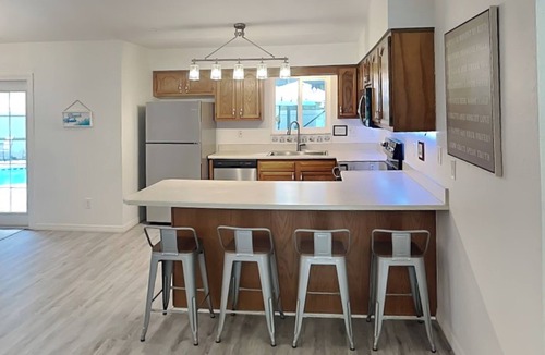 St. Augustine South House | Rivers Edge Retreat | Private Pool with Bar and Close to Beaches + Town