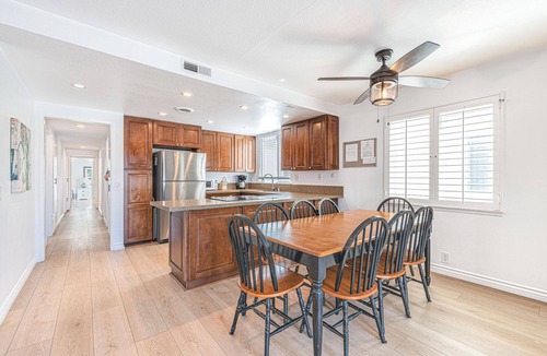 West Newport House | Roomy Interior w/Ocean View, Cool, Beachy Details, Walk to it All!