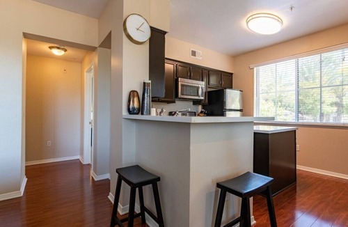 Valencia Apartment | Saints 2BDRM King Suite | Deluxe Living Cali
