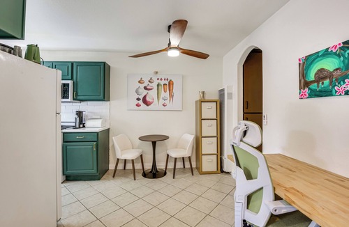 Mid-City Condo | San Diego Condo ~ 6 Mi to Petco Park & Zoo!