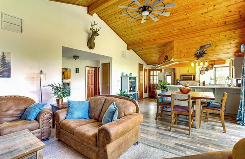 Junction City House | Scenic Riverfront Escape w/Sauna in Junction City