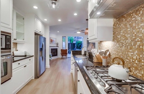 Crown Point House | Seaside Chic - Near Beach; Spa; Game Room; Rooftop