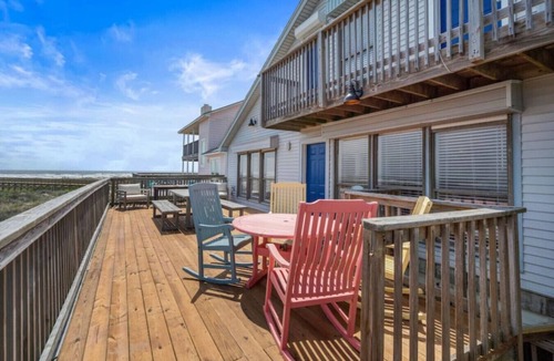 Pointe San Luis House | Secluded Beachfront House w/Gorgeous Water Views