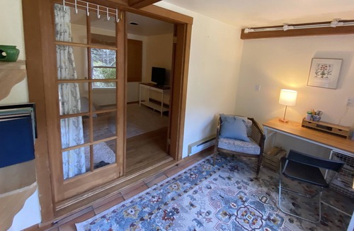 Lagunitas-Forest Knolls Apartment | Serene 1 bedroom in-law in Forest Knolls