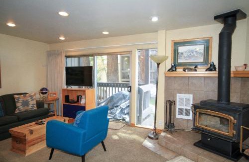 Mammoth Lakes Apartment | Sierra Park Villas 20