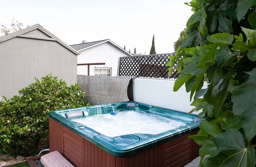 La Mesa House | Spacious Home Away from Home AND guest house