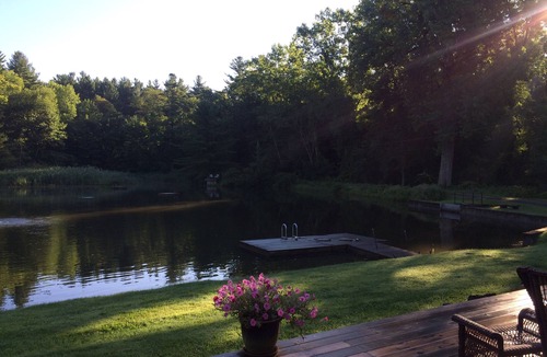 Lee House | Spectacular setting on your own private lake close to it all!