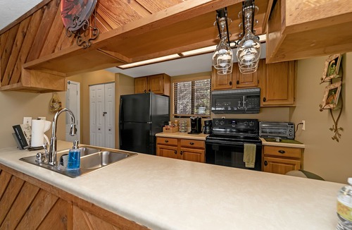 Lake Toxaway Condo | Stay directly above Toxaway Falls with breathtaking mountain views.
