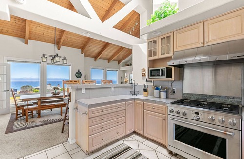 Sea Ranch House | Stunning views near beaches and bluff