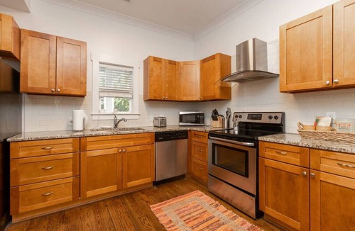 Villa Heights Apartment | Stylish 2BR in Villa Heights, Steps from Greenway, Near NoDa & Uptown