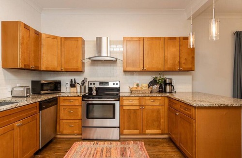 Villa Heights Apartment | Stylish 2BR in Villa Heights, Steps from Greenway, Near NoDa & Uptown