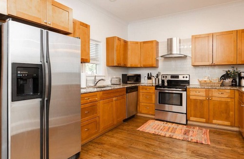 Villa Heights Apartment | Stylish 2BR in Villa Heights, Steps from Greenway, Near NoDa & Uptown