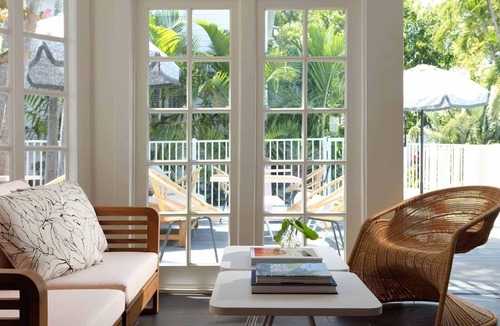 Old Town Hotel | Stylish Boutique Room w/2 Queen Beds - Access Pool & Poolside Bar