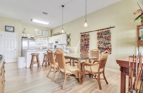 Sunnyside House | Summer Deals! Amazing Views from this Gulf-Front Townhome!