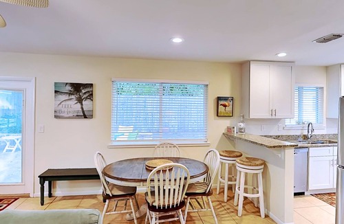 Butler Beach Cottage | Sun Kissed Cottage by Distinctive Beach Rentals