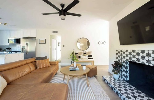 San Carlos House | Sunny & Spacious 3BR Retreat w/Parking & A/C