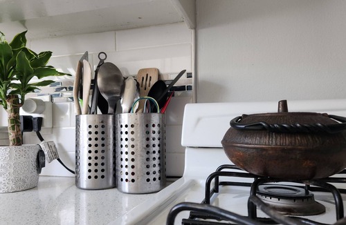 Tri-West Apartment | Superbly located - WeHo bars, sunset strip, restaurants and more!
