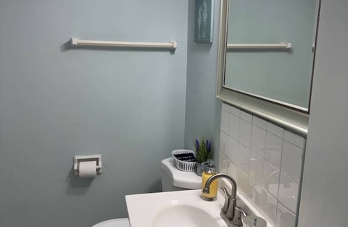 Cocoa Beach Resort | Surfer Shack-Across from the Beach