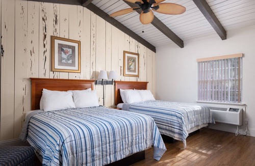 Old Town Hotel | Suwannee Gables Motel and Marina