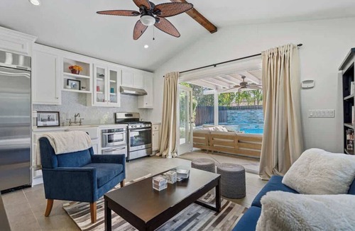 Tarzana House | Tarzana 1BR ADU | Pool, Hot Tub & Fire Pit | C&C