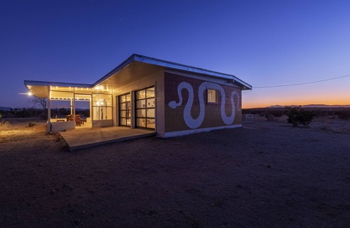 Twentynine Palms House | That Desert House - Hot Tub, Privacy & Desert Views!