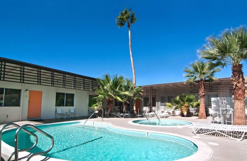 Desert Hot Springs Apartment | The Getaway 1BR #4: Pool, Mountain View, Kids/Pets welcome