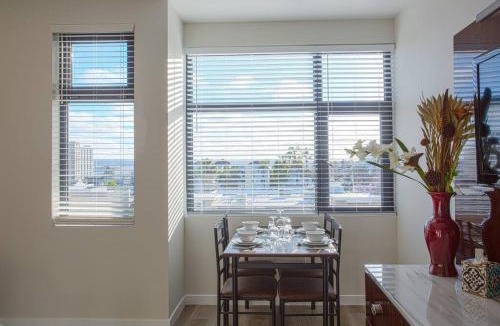 Bankers Hill Hotel | The Most Beautiful Bay View from 1 Bedroom Apt