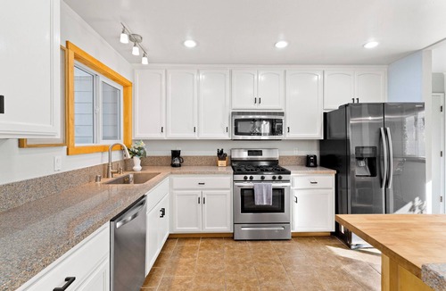 Serra Mesa House | The Oasis by Coastline Vacation Rentals