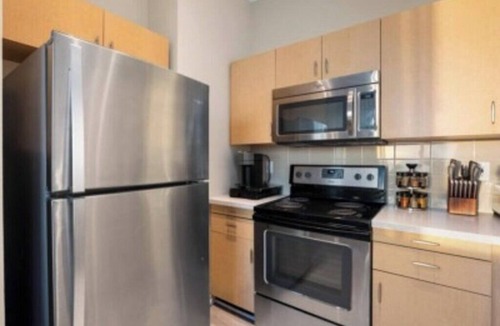 Downtown Bed & Breakfast | The Sunstone' Oceanfront Right On Sand Direct Beach Access Ocean View Parking