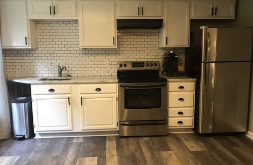 Prosperity Church Road Apartment | Tranquil Escape~Modern 1BD Suite on Greenway