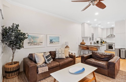 Mission Beach House | Tri-Level Beach Home w/Ocean & Bay Views+Hot Tub!