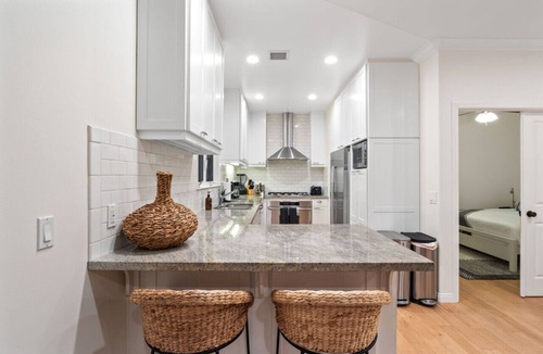 Mission Beach House | Tri-Level Beach Home w/Ocean & Bay Views+Hot Tub!