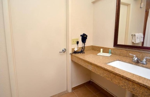 Florida Central Atlantic Coast House | Ultimate Family Escape! 3 Serene Units, Disney's Magic Kingdom, Pools, Shuttle