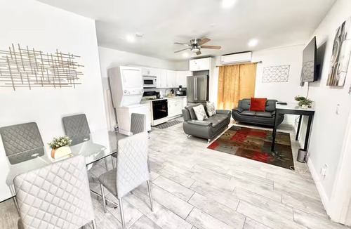 Mount Helix House | Uniktrend Campo Rd Home by SD Stay