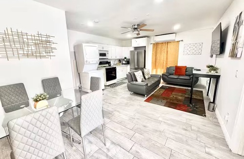 Mount Helix House | Uniktrend Campo Rd Home by SD Stay