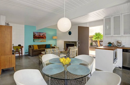 Twin Palms Condo | Updated Bungalow Condo located at the Famous Ocotillo Lodge