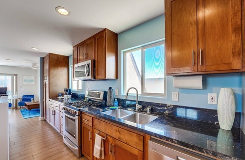 Mission Beach House | Upgraded Home with Beach Views