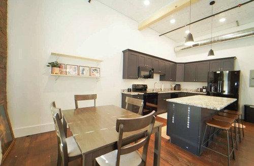 Grand Island Apartment | Upper Beauty: Vintage Downtown