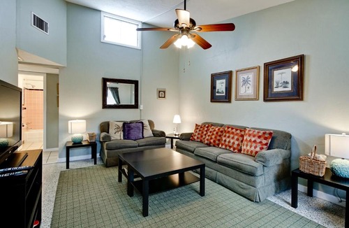 Golden Beach House | Venice Harbor 606, 2 Bedrooms, WiFi, Sleeps 4, Pet Friendly