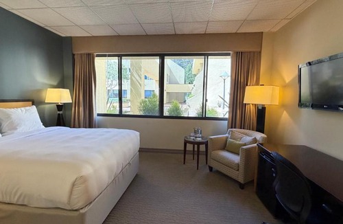 Malibu Hotel | Villa Graziadio Executive Center at Pepperdine University